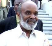 Préval préoccupé par les débordements des lacs Azueï et Miragoane