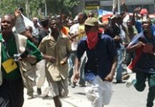 Manifestation de soutien des Gonaïviens à Ernst Dorfeuille