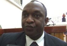 Le sénateur Latortue critique la stratégie du chef de l’état