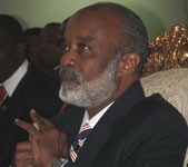 Préval lance un nouvel appel au dialogue national