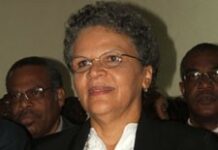 La Première ministre affirme qu’il n’y a pas de pénurie de carburant