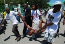 Un militant lavalas tué lors des funérailles de Gérard Jean Juste