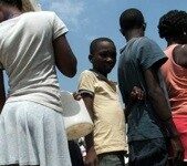 L’eau c’est la vie… dans les camps