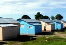 Cap-Haïtien : Constructions de maisonnettes pour les déplacés