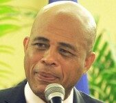 Le problème de résidence ne devrait pas poser pour Garry Conille selon Martelly