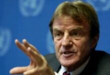 Bernard Kouchner: une erreur de favoriser Port-au-Prince