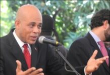 Martelly visite les Cayes et Port-de-Paix