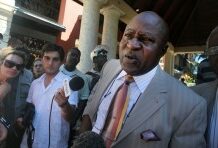 Les avocats de Duvalier insatisfaits de l’ordonnance du juge instructeur