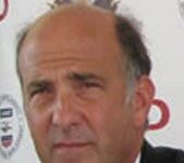 L’ambassadeur des Etats-Unis nie que Michel Martelly soit un américain