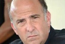 Kenneth Merten est surpris de la poursuite de l’enquête sur la nationalité du chef d’Etat
