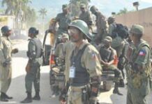 Des hommes politiques condamnent l’action des militaires démobilisés