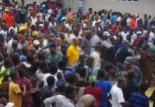 Tournée de Michel Martelly et de Laurent Lamothe dans certains quartiers de la Capitale