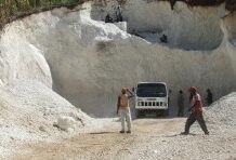 L’exploitation anarchique des carrières de sable se poursuit à Laboule