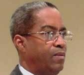 Le Commissionner de Miami Dade honoré par APN