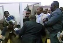 Deux députés en viennent aux mains au parlement haïtien