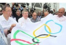 Ban Ki-moon inaugure un centre sportif omni sport