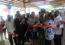 Inauguration d’une maternité à Thiotte