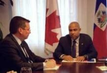 Laurent Lamothe s’entretient avec le ministre canadien Christian Paradis