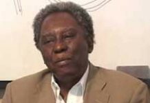 L’opposition radicale durcit le ton