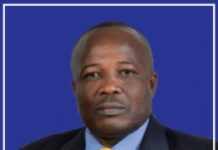 Retour spectaculaire de Desras au sénat