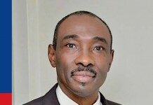 Evans Paul et Fanmi Lavalas visitent les parents de Fantom