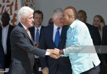 Bill Clinton annonce des investissements de 500 millions de dollars en Haïti