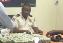 Deux vénézuéliens arrêtés en possession de 500 mille dollars us