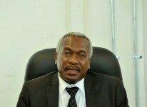 Les autorités décrètent l’alerte orange à l’approche d’Erika