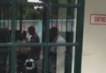 Le Ministère de la Communication condamne un acte d’intimidation sur les locaux de Radio Kiskeya