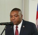 La décision d’interdire l’entrée par voie terrestre de 23 produits dominicains est toujours maintenue