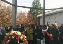 Le Ministre Limond Toussaint, salue une carrière artistique remarquable