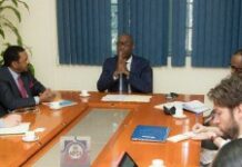 Rencontre du ministre Fleurant avec Mamadou Diallo sur la mise en œuvre des ODD