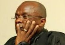 Les juges sont enflammés de colère