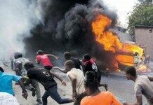 La manifestation dispersée au Champ de Mars