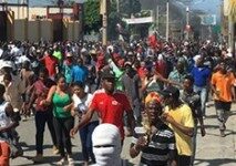 Démonstration de force des groupes armés à Port-au-Prince