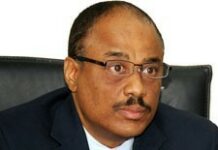 Les SIM sous contrôle des opérateurs